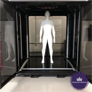 3D-gedruckter lebensgroßer Mensch